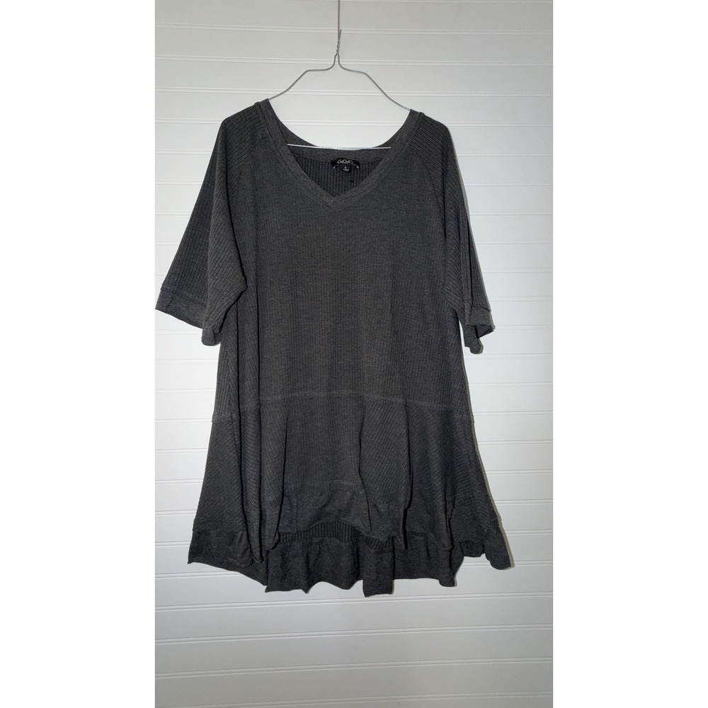 GigiO Ribbed Peplum Top Gray V Neck Short Sleeve Flowy Size S